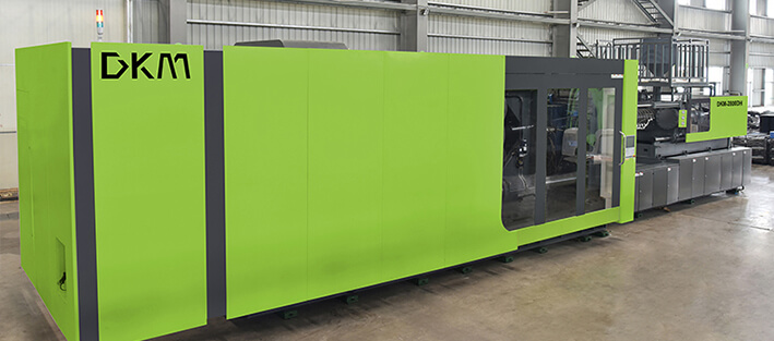 游艇会yth206DF东风注塑机2800吨