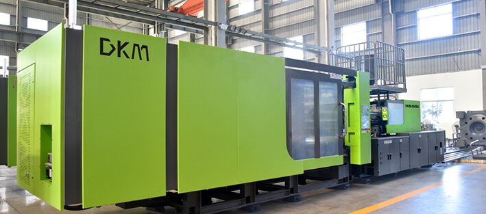 游艇会yth206DF东风注塑机850吨