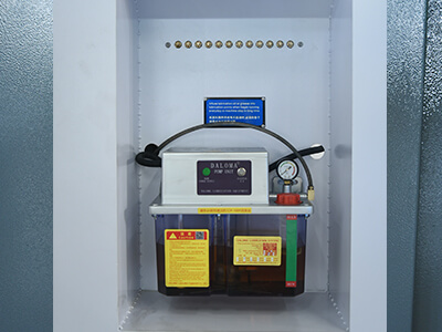 自动光滑油装置